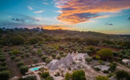 Luxury trulli with private pool in Locorotondo
