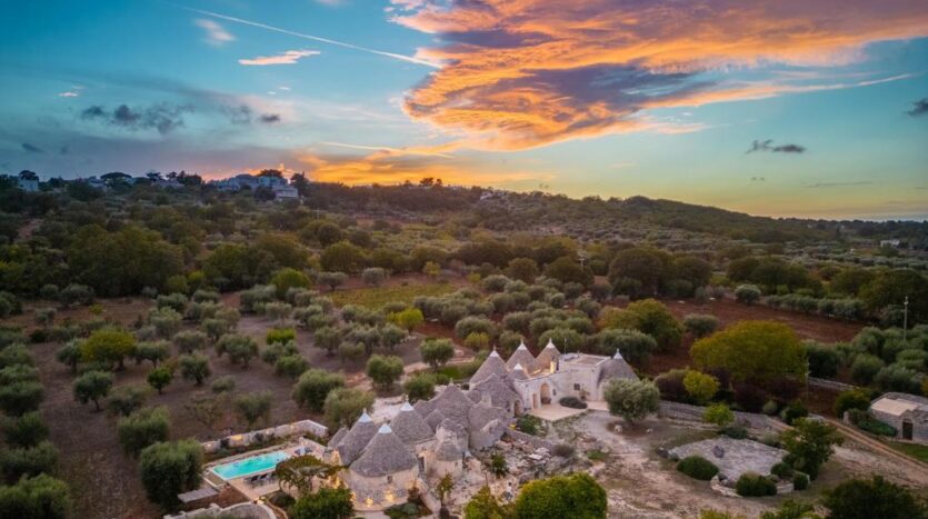 Authentic trulli complex with private pool in the heart of Puglia – your dream Italian escape